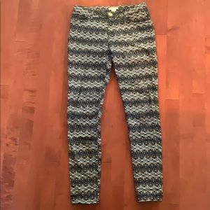 Patterned skinny jeans